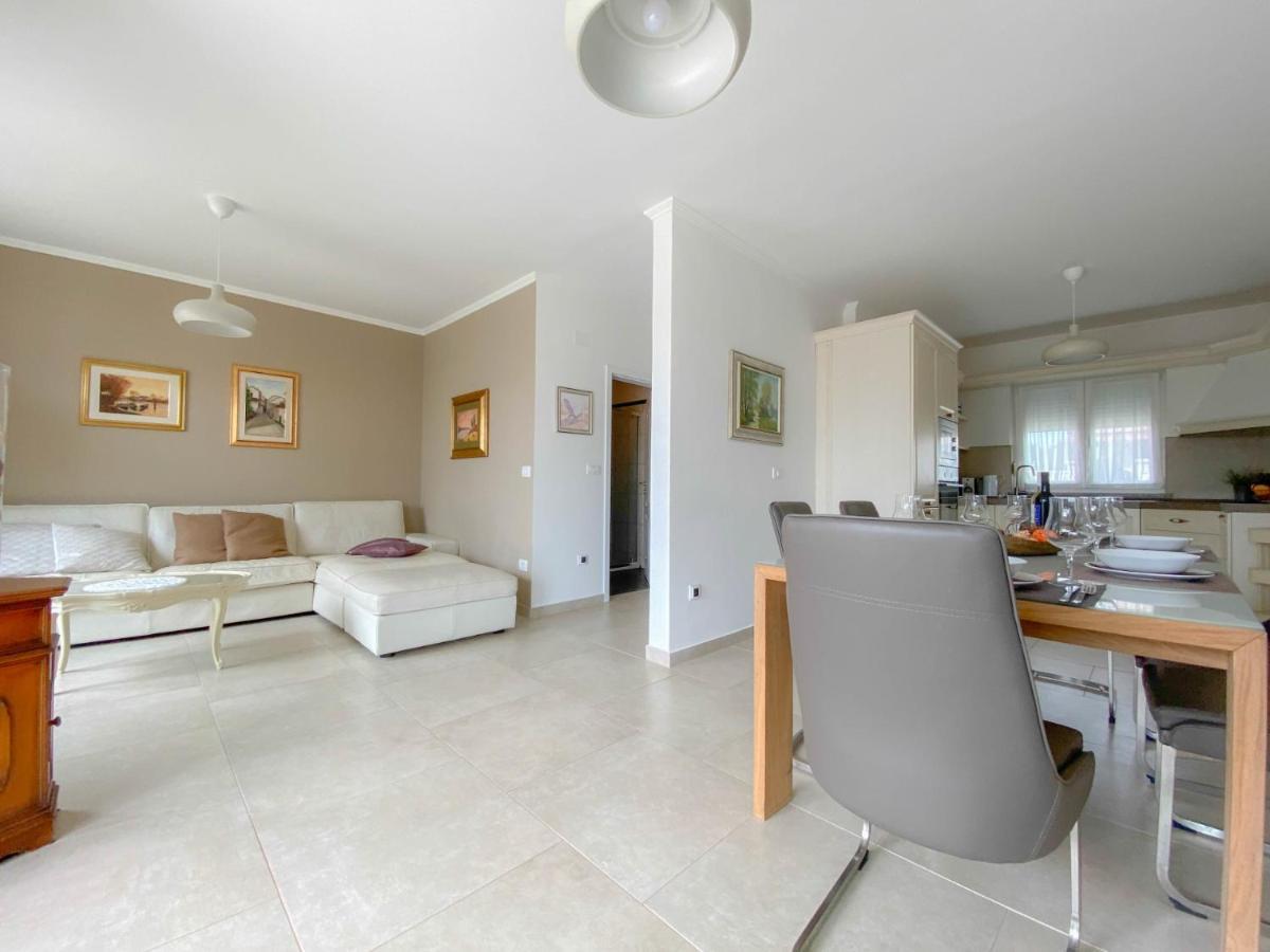 Casa Hana Bužinija Εξωτερικό φωτογραφία
