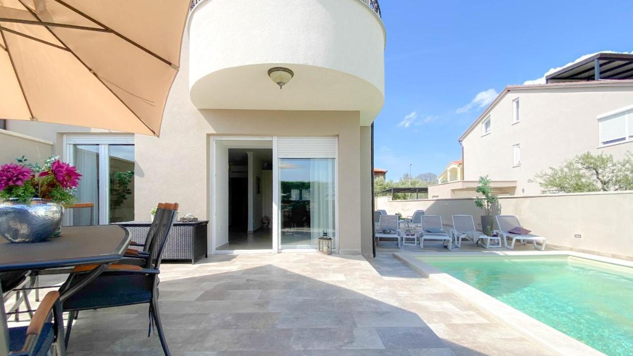 Casa Hana Bužinija Εξωτερικό φωτογραφία
